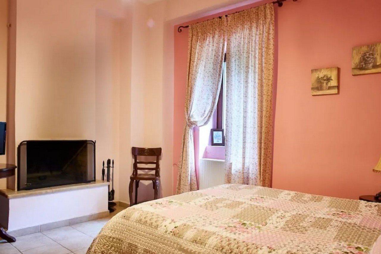 Triantafillies Guesthouse 波尔塔里亚 外观 照片